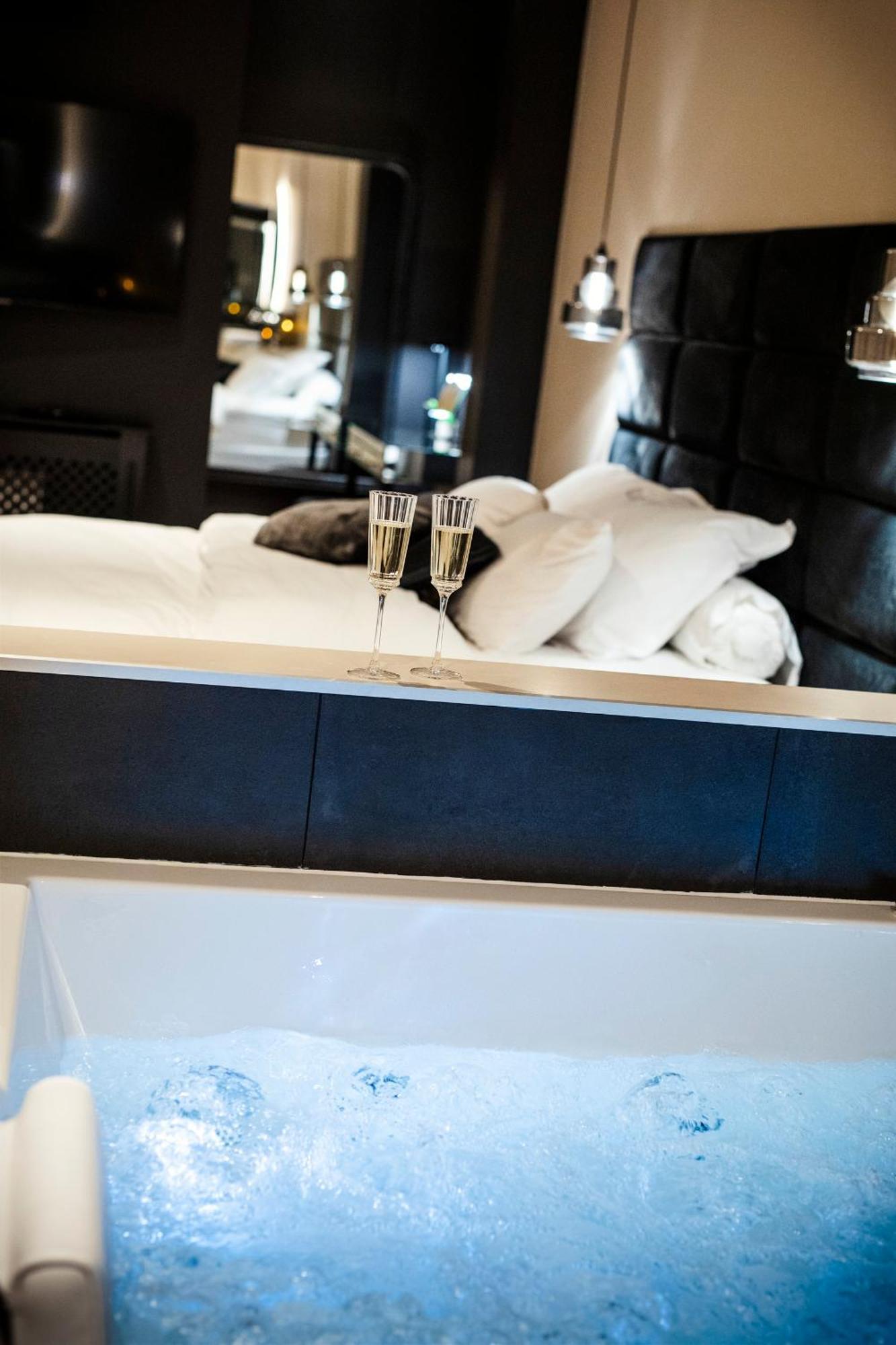 Hedone Suite De Luxe Et Spa Privatif Nancy Exterior photo